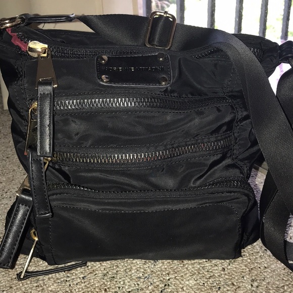 Adrienne Vittadini Black Purse - Picture 5 of 12